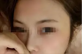 大哥刷20万，女主播出轨开房！怒爆主播床照曝光网友们震惊不已！图片