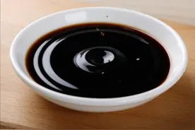 51岁大姐每次吃面放醋，体检结果让医生叹息：平时到底吃了什么？图片