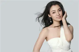 “民歌天后”陈思思嫁小一岁歌唱家生女儿，现46岁气质宛若仙子图片