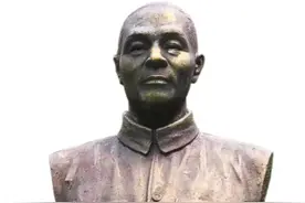 《名医泰斗李聪甫传》之行医一诊成名图片