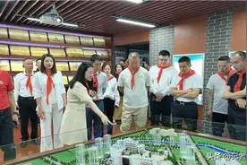 首届校企共建高质量发展座谈会在电子科技大学附属实验小学举行图片