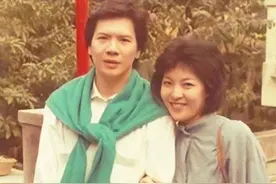 向华强：少时生活凄惨，父亲是国民党少将，黑帮新义安创始人图片