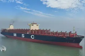 刷新全球集装箱船改造工程量之最，“MSC伦敦”在广州南沙“爆改”图片