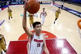 广东宏远出手抢人，朱芳雨瞄准两大中锋，辽篮功或勋成潜在目标图片