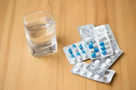 他汀和依折麦布联合，一起吃好，还是早晚分开吃好？本文讲出实情图片