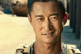 演员吴京：14岁下肢瘫痪，17岁成全国冠军，风光背后有心酸图片