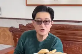 黄安送儿子2500万北京房子，给女儿大平层，感叹：不会留钱给子女图片