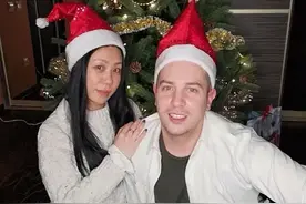东北女孩远嫁俄罗斯,9年后离婚,前夫为挽回她,把父母接到中国生活图片