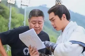欠债3亿，与儿子张若昀反目成仇？私底下的张健，到底是怎样的人图片