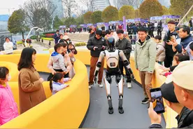西部首个！成都高新区新川之心机器人公园正式开园图片