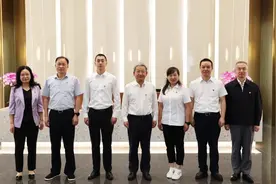 中国电子3名个人1个集体荣获中央企业“两优一先”表彰图片