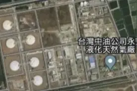 山东舰航母在东、远程火箭炮在西，这就是“台独”面临的“雷霆滚滚”图片