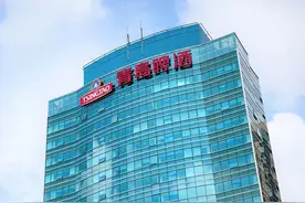 青岛啤酒集团与青岛饮料集团战略重组：青岛国企，迈向世界一流企业！图片