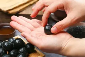 长期吃香砂六君丸，脾胃好了，痰湿少了，气也顺了图片