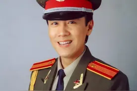 中国演艺圈，军衔大得吓人的5位明星，看看你认识几位？图片