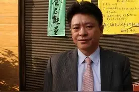 “气功大师”王林：被关门弟子告发，情人为救他包养办案民警图片