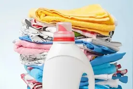 洗一次衣服，到底用多少「洗衣液」才合适？图片