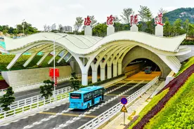 厦门跨海桥隧开启深度“体检”图片