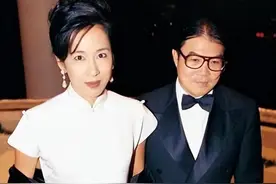 朱玲玲离婚再回霍家，从此选择低调做人，女主人位置让给别人图片