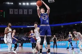 季后赛盛宴开启，大鲨鱼首战不容错过，小体又来送票啦！图片