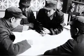 49年天津战役，为何由刘亚楼上阵指挥？指挥权是他主动“争”来的图片