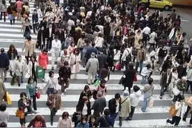 万万没想到，我们中国人的现状，被一个老外分析的如此透彻图片