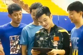 樊振东大满贯了，但这张图大家看懂了吗？​圈子很重要啊！图片