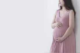 这届年轻人，为了攒钱竟然 “假装怀孕” ......图片