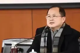 上海交大教授胡伟：中美关系恶化责任不在美方，要从自身找问题图片