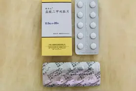 警惕！老周服用二甲双胍差点要命，二甲双胍千万不要这样服用图片