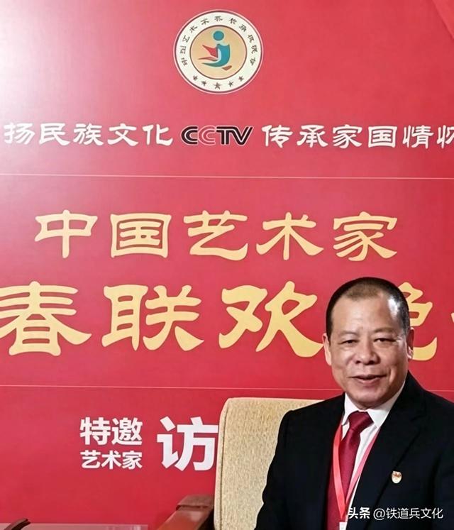 黎锦会 ‖《风吹落叶已是秋 秋风不知落叶愁》书法一组欣赏