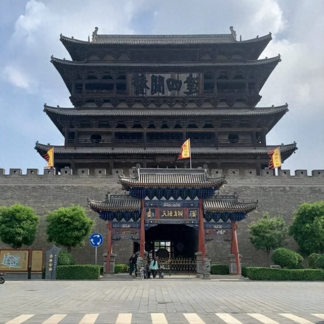 山西真正的硬核古城，国家4A级旅游景区，长城沿线最后的活态边塞
