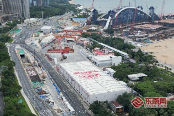 厦金大桥（厦门段）环岛路隧道左线盾构正式始发