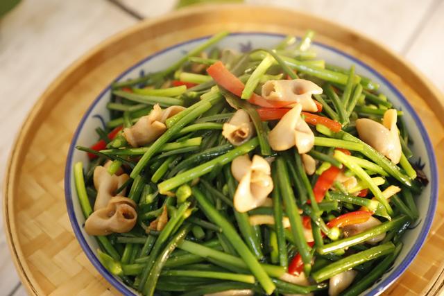 鱼胶炒韭菜可以吗 2026年鱼胶能炒菜吃吗 鱼胶炒韭菜可以吗 2026年鱼胶能炒菜吃吗