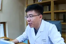 胆结石有救了！结石排出的信号：胆囊功能恢复！没必要非得切胆图片