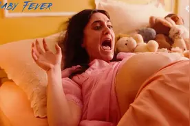 胆小慎入！女人肚子里有怪物！2024最新科幻高能短片图片