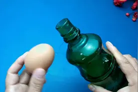 你知道吗？把鸡蛋清倒进白酒里，真的是太厉害了图片