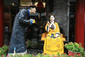 慈禧杀了肃顺，而没有杀掉顾命八大臣，原因是什么？图片