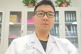所谓的微创手术有时候是忽悠我们老百姓的图片