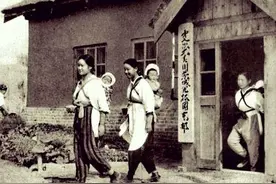 苏联红军进攻关东军时，日本开拓团为何纷纷集体自杀？图片