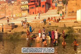 印度神秘之旅：恒河裸浴，你敢尝试吗？#恒河图片