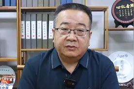 手脚冰凉还发麻，这到底是什么原因图片