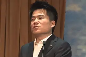 阅读顺序很重要，听听董宇辉分享他的的读书经验。 #好书大晒视频封面