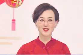 环境和饮食的改变可能会引起过敏，眼睛一旦发生过敏，可能会出现红肿、眼痒等不适症状，此时一定不要使劲揉眼睛。建议大家提前备上一些抗过敏药物，如果症状不能得到有效缓解，一定要及时就医。##抖出健康知识宝藏 #角膜移植张晓融主任  #眼睛过敏 #眼科#健康过大年视频封面