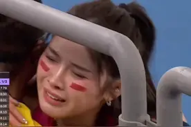 #吴艳妮打破全国纪录激动落泪  3月23日晚，2025南京世界田联室内锦标赛女子60米栏半决赛中，中国运动员吴艳妮以8秒01的成绩再次刷新个人最好成绩，并打破尘封十一年的全国纪录。此前女子室内60米栏全国纪录由吴水娇在2014年创造，成绩为8秒02。视频封面