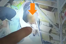 快递被错拿 却迟迟不归还？“赔偿客户191 罚款200 几天白干了”对方：承诺出差回来还 但是她吵我闺女#都市接到办 #媒体精选计划