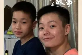 #全红婵  #陈艺文  关系竟这么好，被抢半个火腿肠还要熊抱！#巴黎奥运会 #跳水梦之队 #陈芋汐视频封面