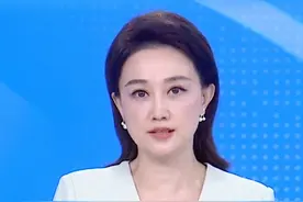 伊朗最高领袖：以色列领导人应被判死刑！ 当地时间11月25日，针对国际刑事法院近日对以色列总理内塔尼亚胡、以色列前国防部长加兰特和哈马斯军事领导人戴夫发出逮捕令一事，哈梅内伊称，“仅仅发出逮捕令是不够的，应该对以色列领导人判处死刑”。#主播直说视频封面