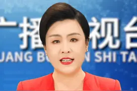 这个校长火了!学生想将虾仁留给生病哥哥,校长的举动令人破防#正能量#教育#感动瞬间视频封面