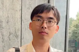 在上海年薪30万是什么水平？听听陆家嘴的白领们怎么说视频封面